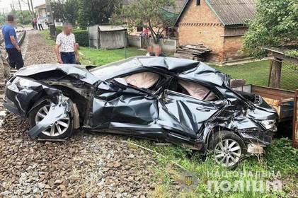 На залізничному переїзді  біля Вінниці  сталась смертельна ДТП