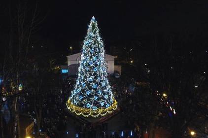 Кошти, які виділили на ялинку залишаться в бюджеті міста