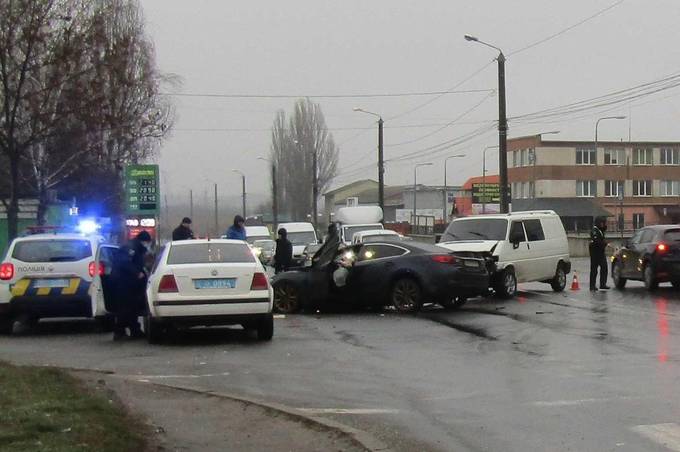 В ДТП у Вінниці постраждало шестеро людей