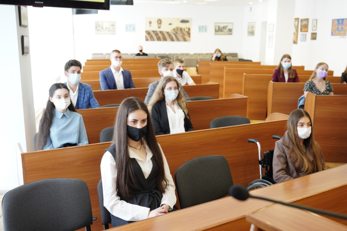 Лідерів учнівського самоврядування відзначили у Вінниці  

