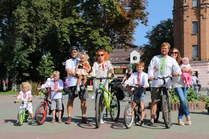 У Вінниці до Дня Незалежності організують велопарад у вишиванках 

