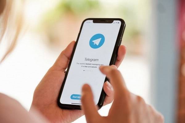 Тепер дізнатись  через Telegram можна про пункти вакцинації та наявність вакцини 