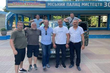 У Вінниці на кошти від благодійного концерту-лотереї вже придбали та передали авто на передову