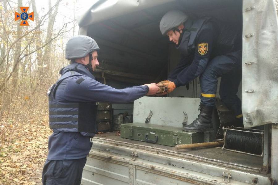 На Вінниччині рятувальники знешкодили п’ять вибухонебезпечних предметів часів Другої світової війни 