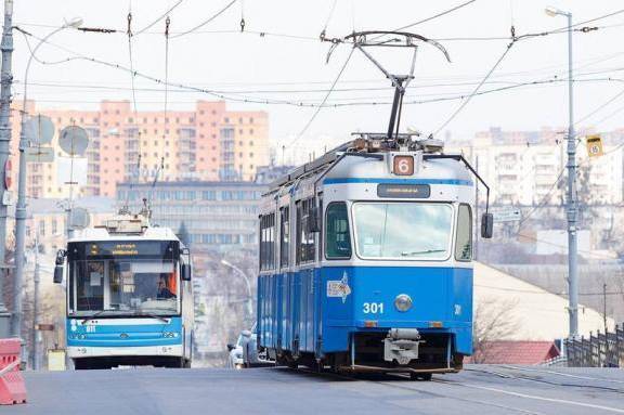 Громадський транспорт Вінниці 2023: блекаут, подорожчання, перспективи оновлення транспорту