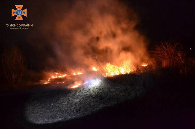 На Вінниччині за минулу добу згоріло понад 7га сухої трави