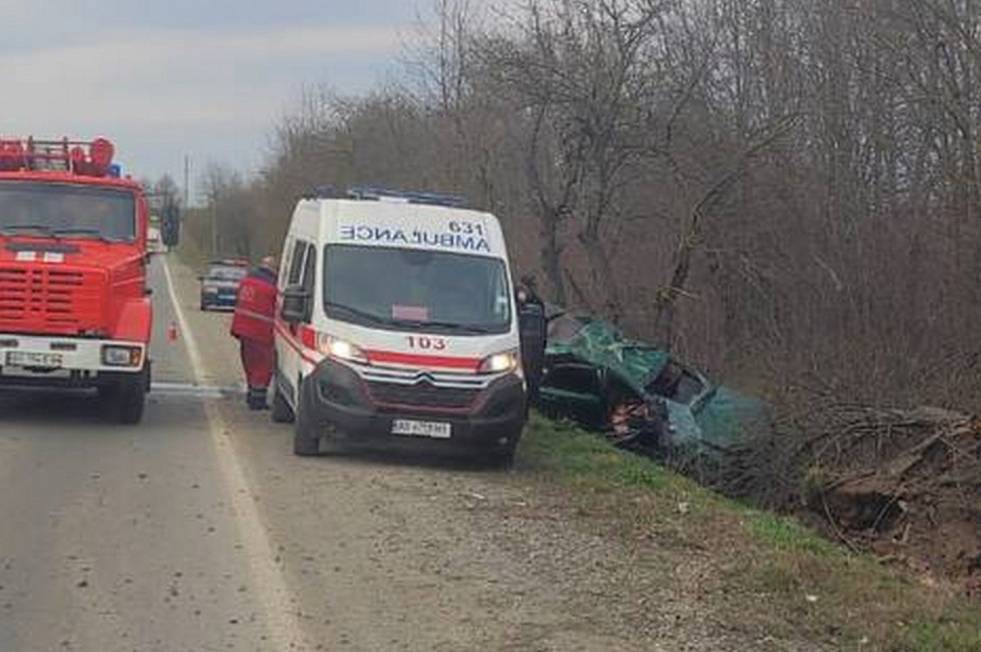 У трагічній ДТП на Вінниччині загинув молодий чоловік