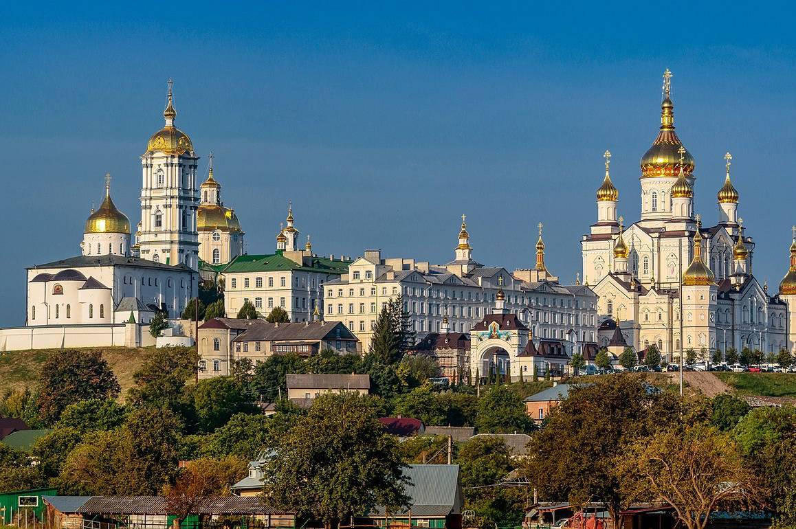 В Верховній Раді хочуть видворити УПЦ МП ще й із Почаївської лаври