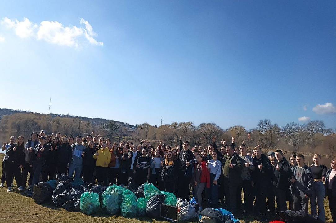 Під час екоакцій у Вінниці зібрали майже 2 тисячі мішків зі сміттям