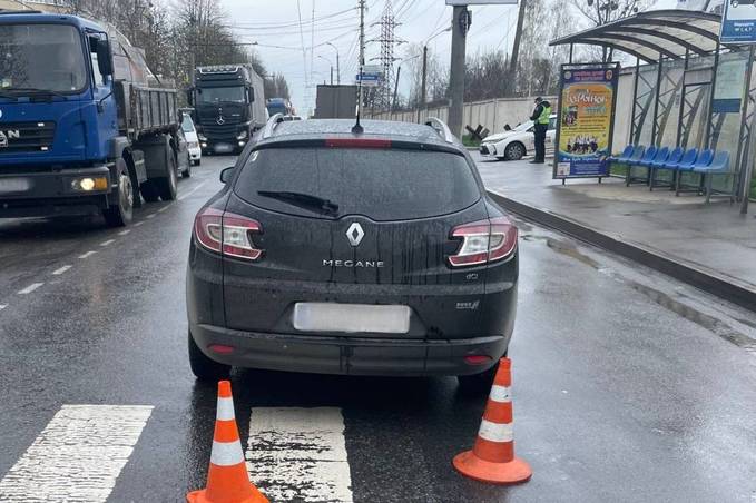 У Вінниці легковик на «зебрі» збив літню жінку