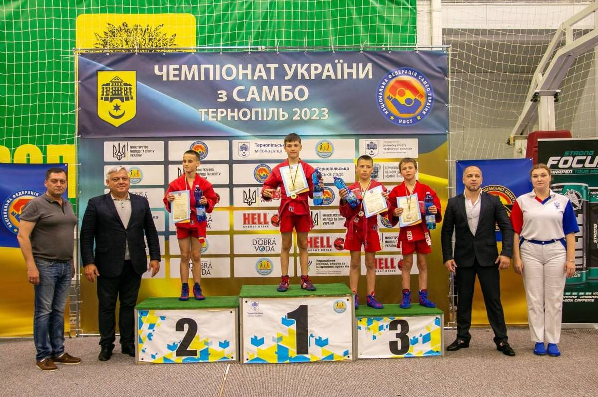 Юні спортсмени з Вінниці беруть участь у чемпіонаті України з боротьби самбо