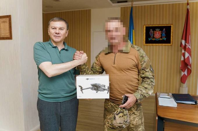 Вінниця передала військовим ще один дрон фірми Mavic