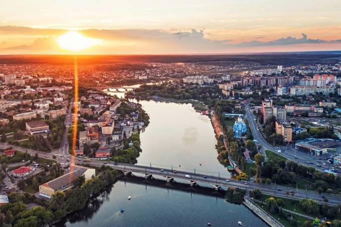 Цього тижня на Вінниччину повернеться літнє тепло