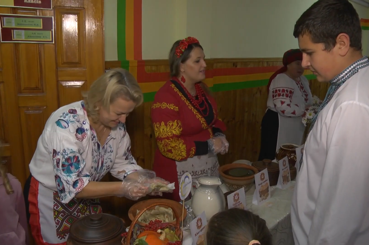 Вінницькі школи та дитсадки зібрали для ЗСУ понад 4 мільйони гривень