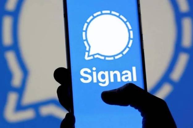 Окупанти намагаються зламати телефони українців через месенджер Signal