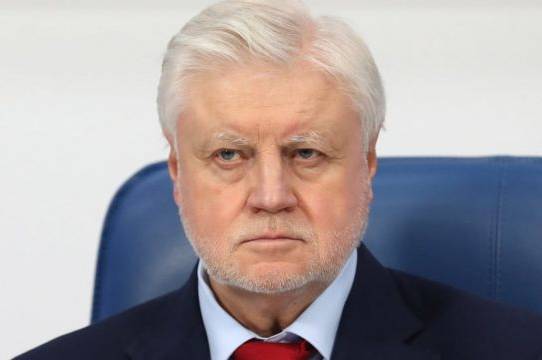 Російський політик вдочерив викрадену українську дитину під час окупації Херсонщини