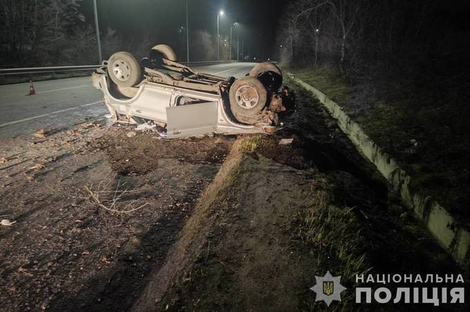 На Вінниччині в автопригоді травмувались двоє людей: деталі