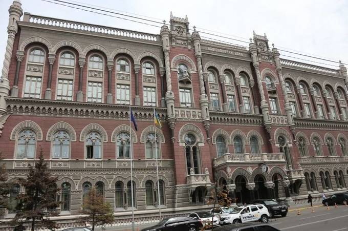 Нацбанк посилив правила купівлі валюти: що змінилося 