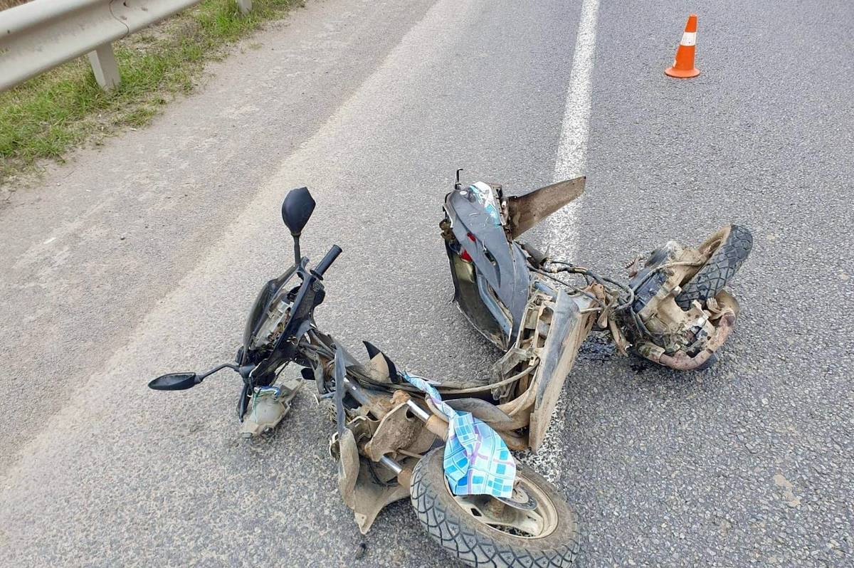 Внаслідок зіткнення з автомобілем на Вінниччині загинув 94-річний водій скутера