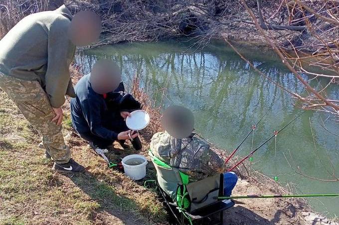 На Вінниччині затримали браконьєрів, які наловили червонокнижної риби на 190 тисяч гривень