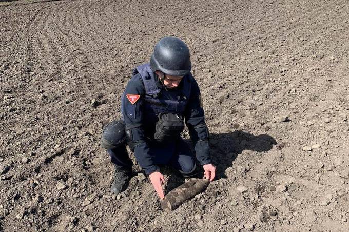 На території приватного сектору на Вінниччині виявили артилерійський снаряд