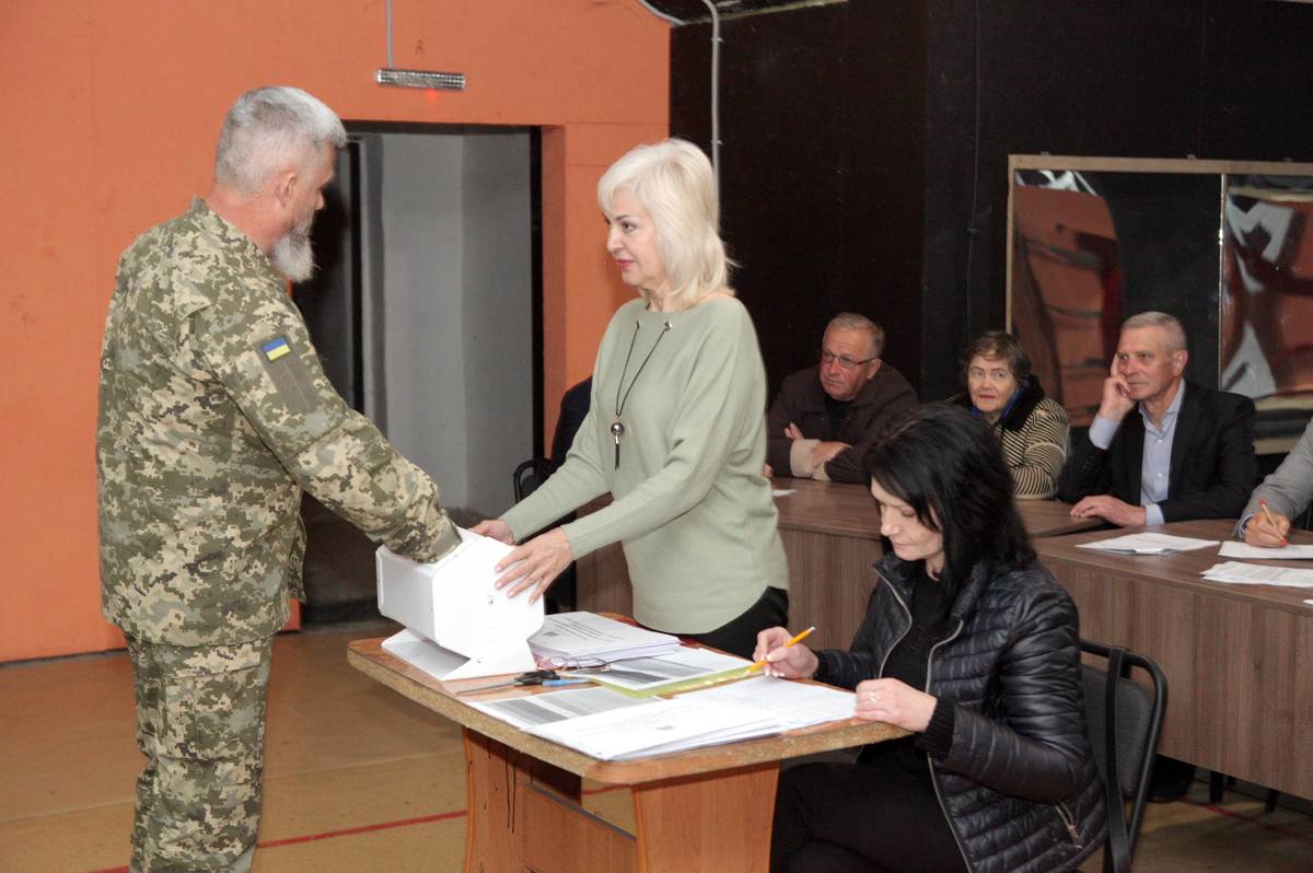 Шестеро вінничан стали власниками муніципального житла шляхом жеребкування 