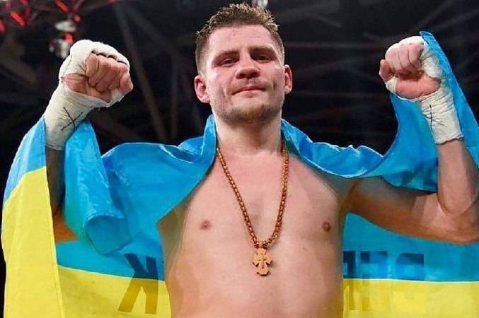 Денис Берінчик — новий чемпіон світу в легкій вазі за версією WBO
