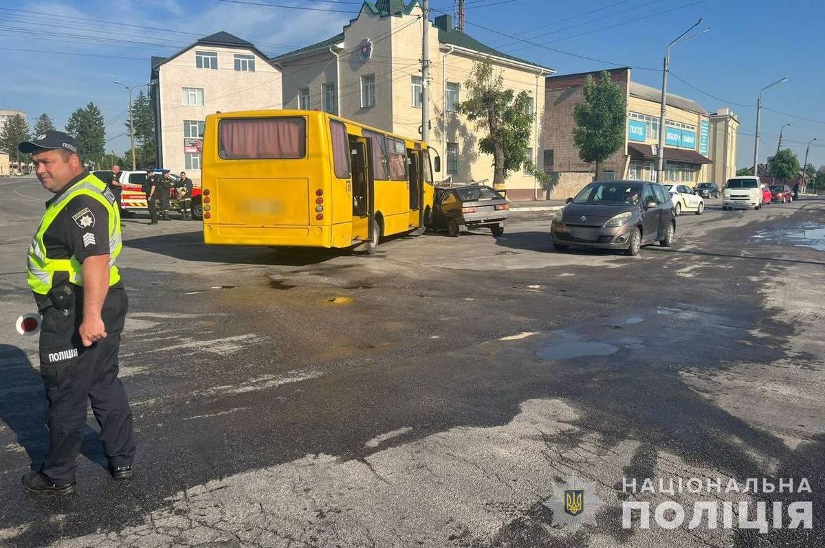 На Вінниччині внаслідок трьох ДТП загинули двоє людей