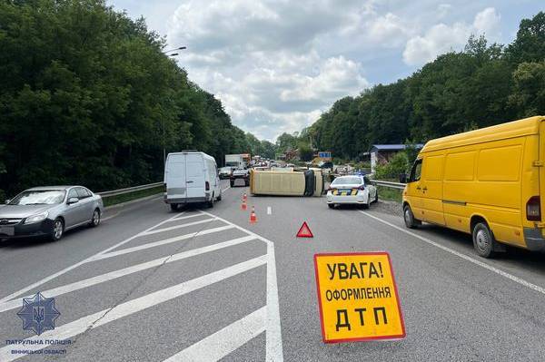 На об'їзній дорозі Вінниці сталось жахливе ДТП: що відомо 