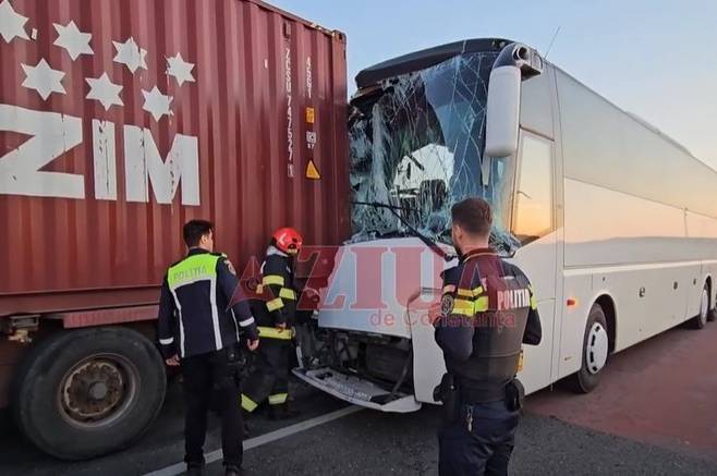 У Румунії потрапив в аварію автобус з українцями: що відомо про постраждалих