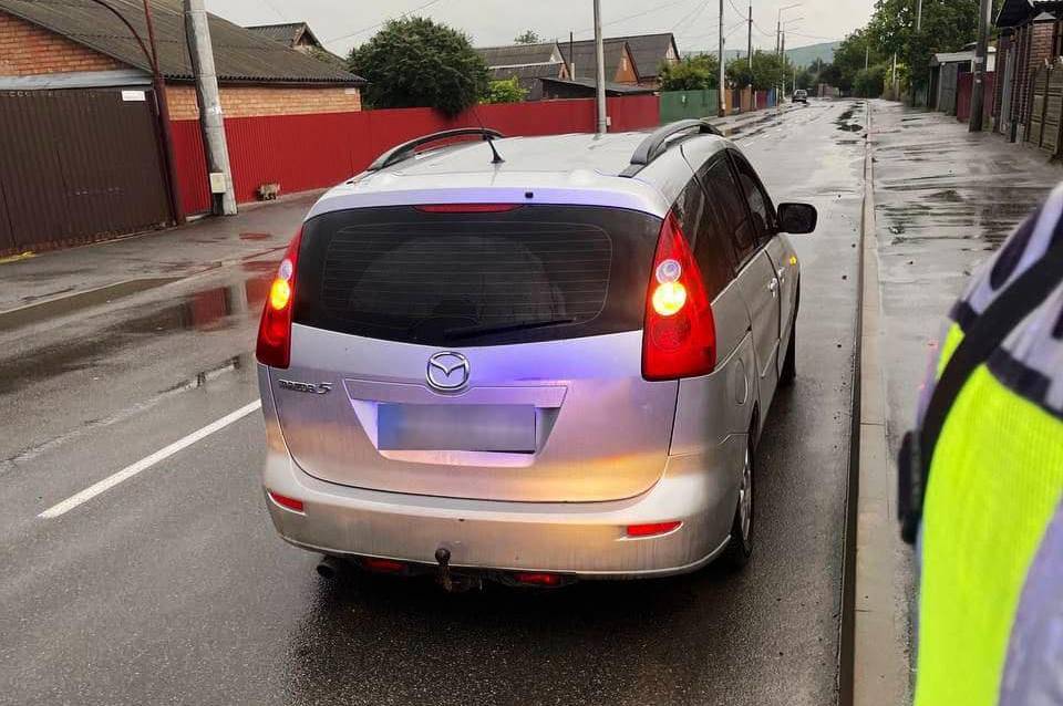 У 15 разів перевищив норму алкоголю: вінничанин їздив п’яним за кермом Mazda 5