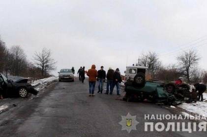 На Вінниччині через нетверезого водія  на "євроблясі" загинуло двоє дорослих та немовля, ще семеро у лікарні