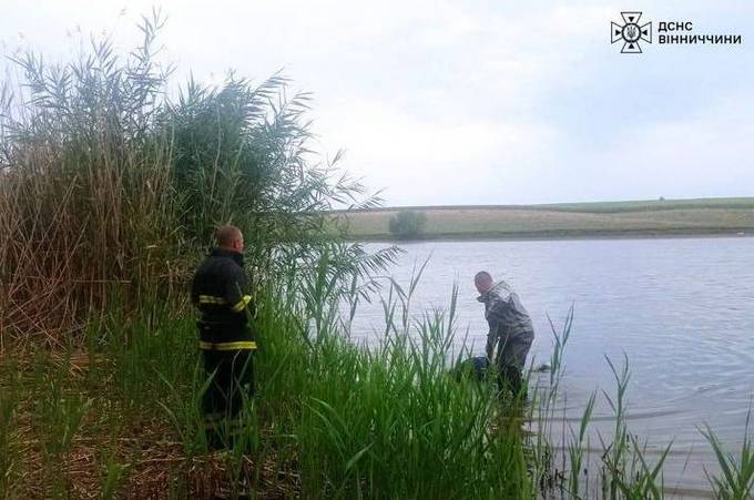 У Гайсинському районі з водойми дістали тіло чоловіка