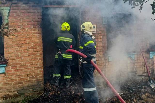 На Вінниччині загорівся приватний будинок: наслідки страшної пожежі