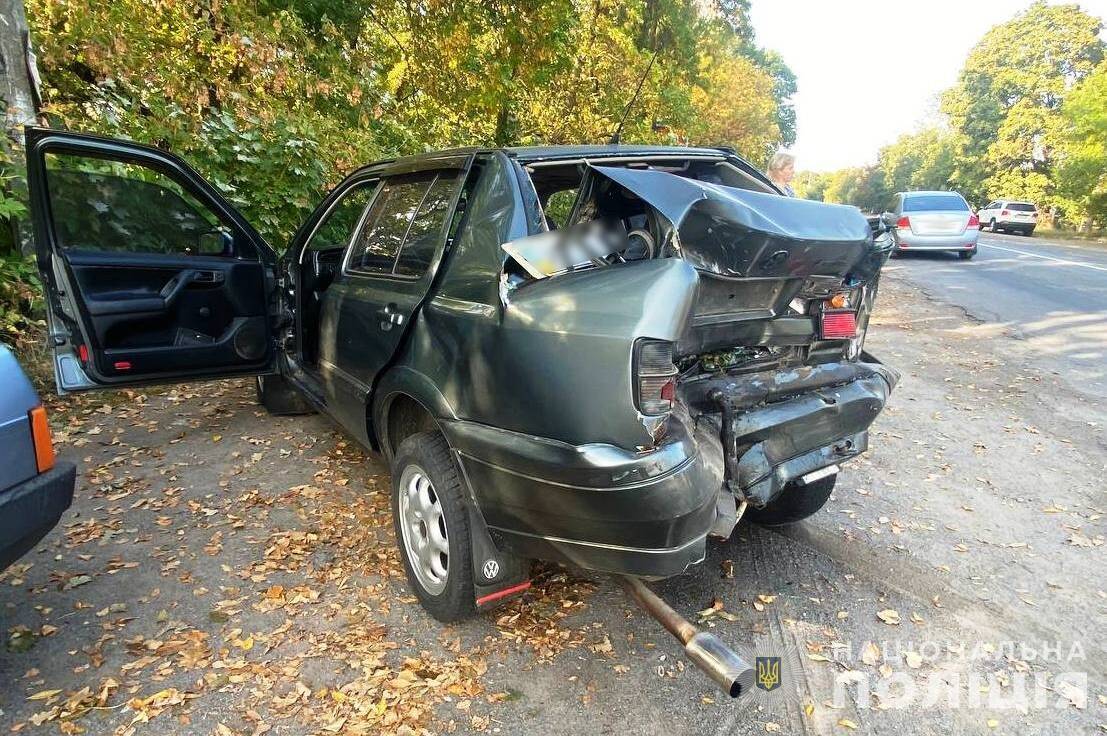 На Вінниччині сталася ДТП за участі двох автомобілів та пішоходки: є постраждалі