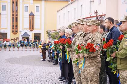 Вінничани вшанували загиблих героїв на День Захисників і Захисниць