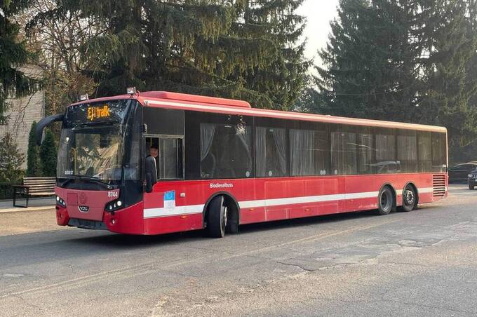 Швеція безкоштовно передала Бершаді новий шкільний автобус