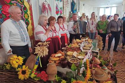 Вареники з вишнями і солодкими шкварками: на Вінниччині відбувся фестиваль звичаїв та обрядів Поділля (фото)