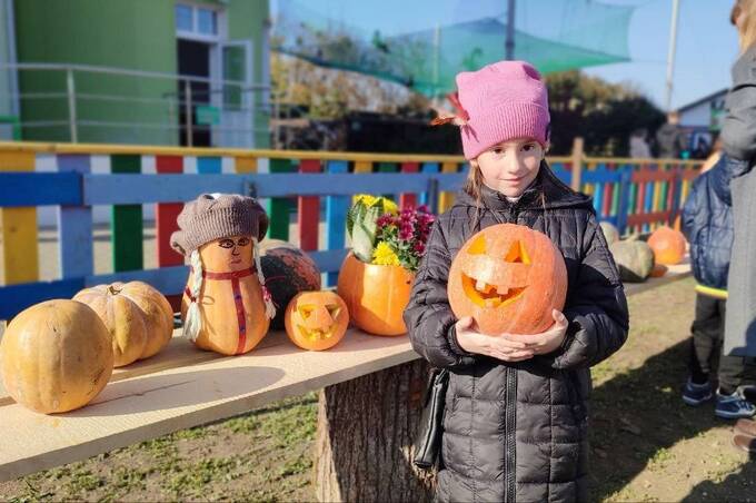 Величезний Герб України з гарбузів: як пройшов «Гарбузовий вікенд» у Подільському зоопарку (фото)