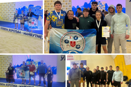 Вінницькі спортсмени здобули медалі на Кубку України з пляжної боротьби: подробиці