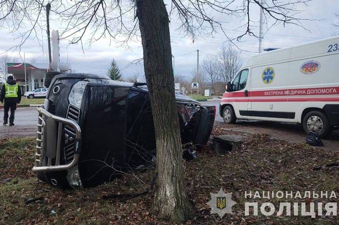 Внаслідок аварії у Теплику загинула жінка: подробиці ДТП