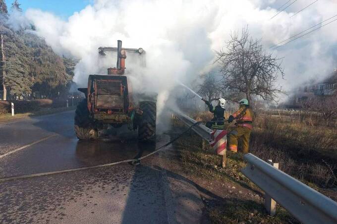 Сьогодні на Вінниччині загорівся трактор: що відомо