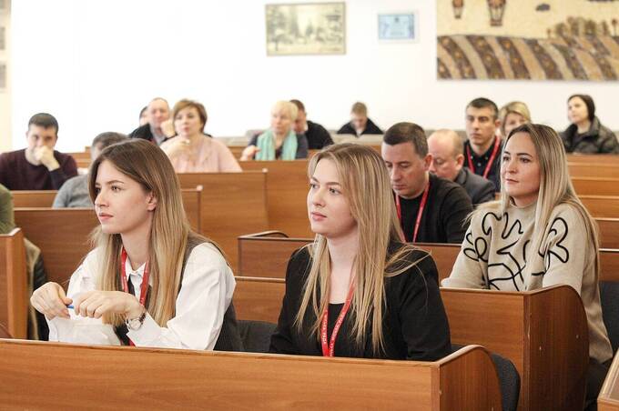 У Вінниці обговорили створення безбар’єрного середовища: досягнення та майбутні плани