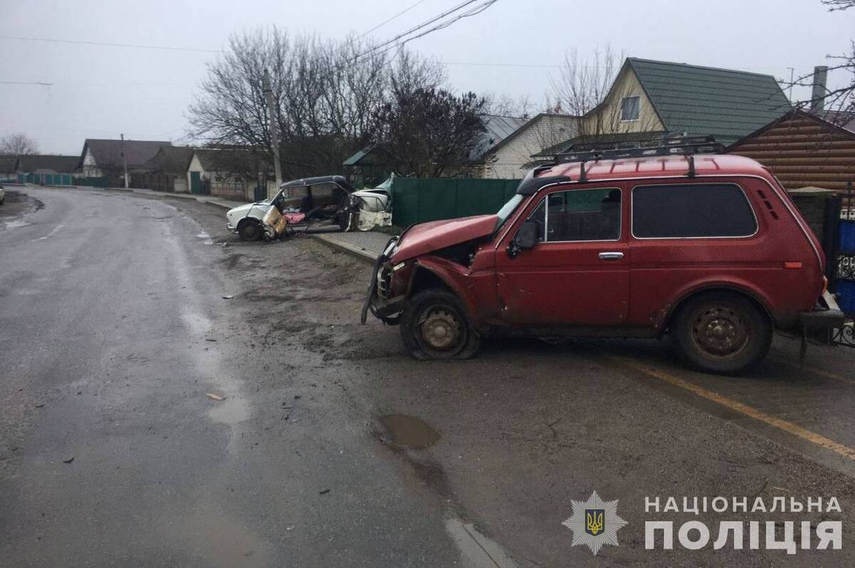 На Вінниччині зіткнулися два легковики: є постраждала