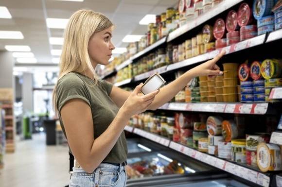 Інфляція в Україні: чому зростають ціни на продукти, зв'язок і транспорт