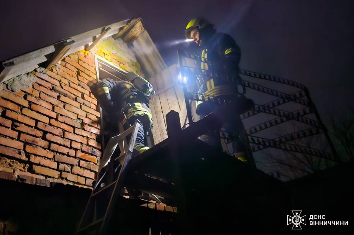 Через несправність пічного опалення горіли будинки в Пултівцях та Іллінцях