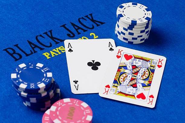 Особливості гри в Blackjack онлайн: правила, стратегії та лайфхаки