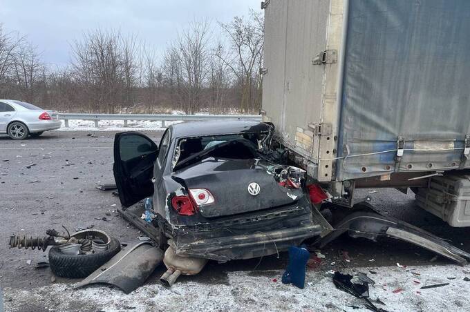 Внаслідок ДТП на Вінниччині постраждав один з водіїв: подробиці