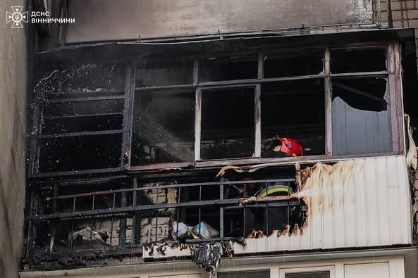 У Вінниці через дитячі пустощі з вогнем виникла пожежа в багатоповерхівці