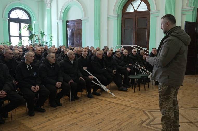 "Це як витягнути щасливий білет": звільнені з полону воїни проходять реабілітацію на Вінниччині